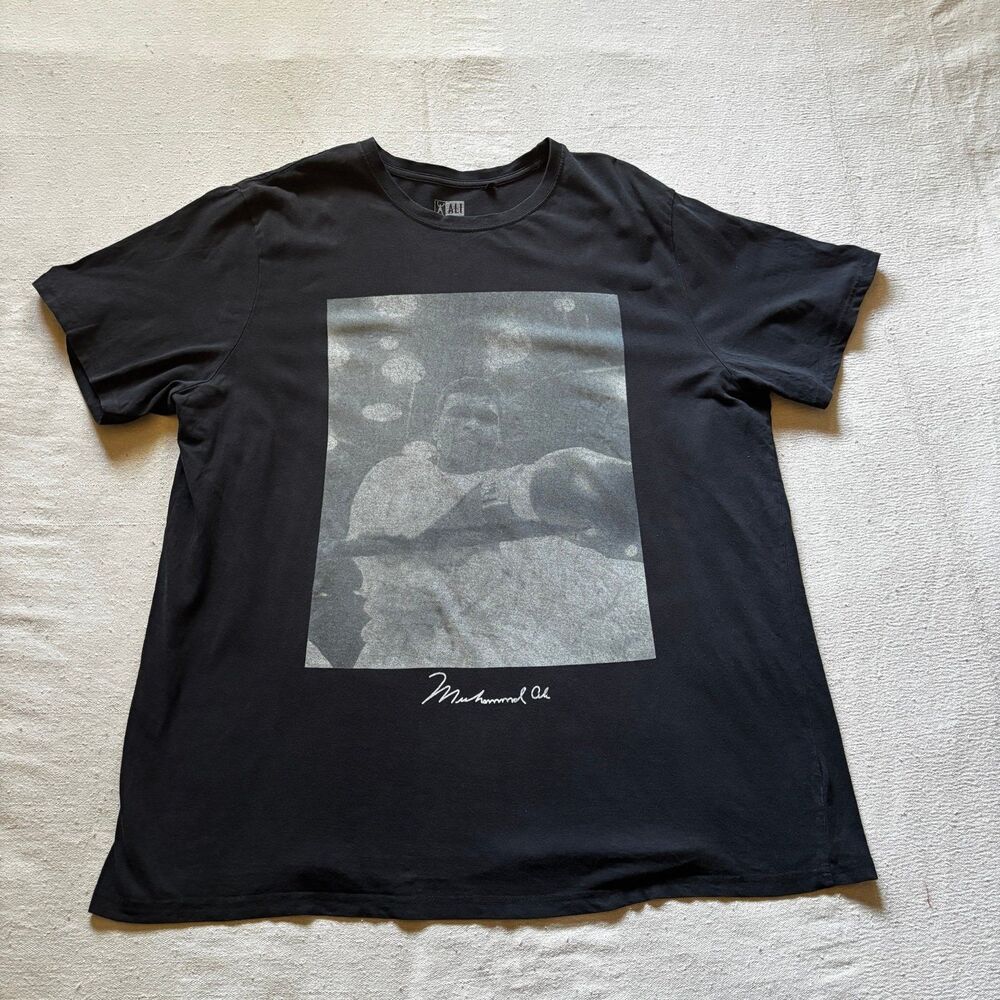 Official Muhammad Ali T-Shirt Size 2XL